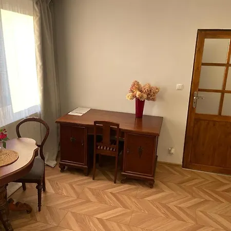 Center * שורזוב