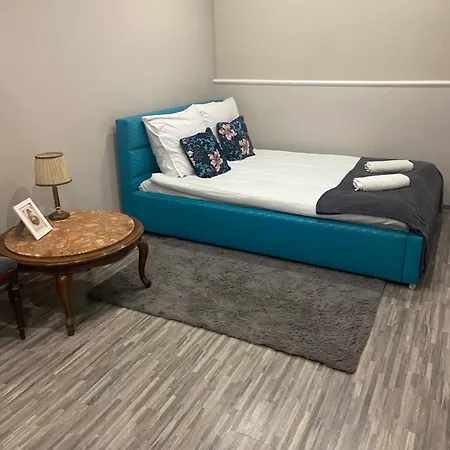 Center דירה שורזוב