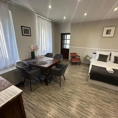 Apartment Center Chorzow