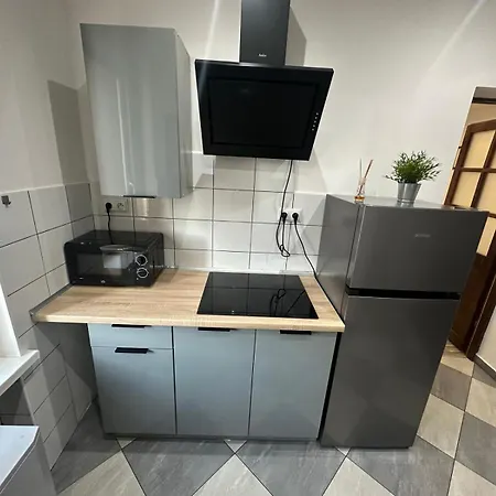 Apartment Center