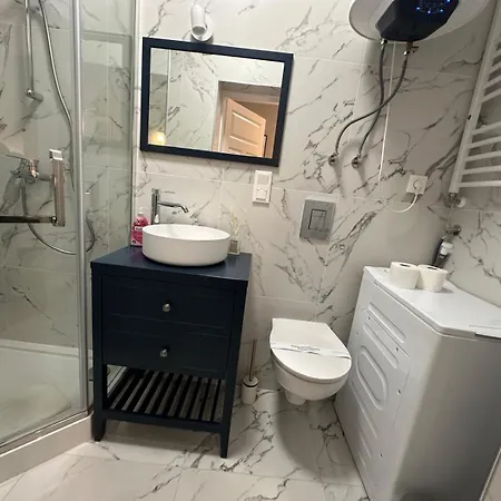 Center * שורזוב