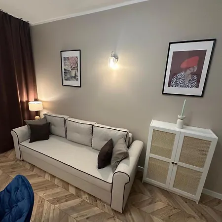 Center * שורזוב