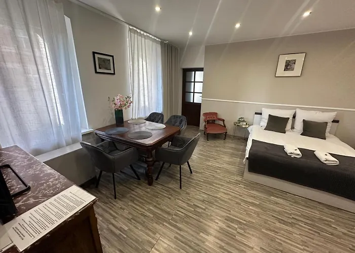 Apartment Center Chorzow